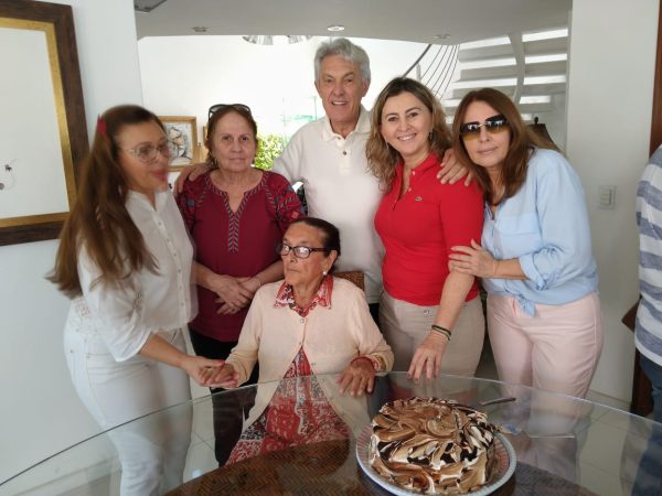 João Maia celebrou o seu aniversário nesta sexta-feira, dia 20, ao lado de sua família e amigos em Natal — Foto: Divulgação