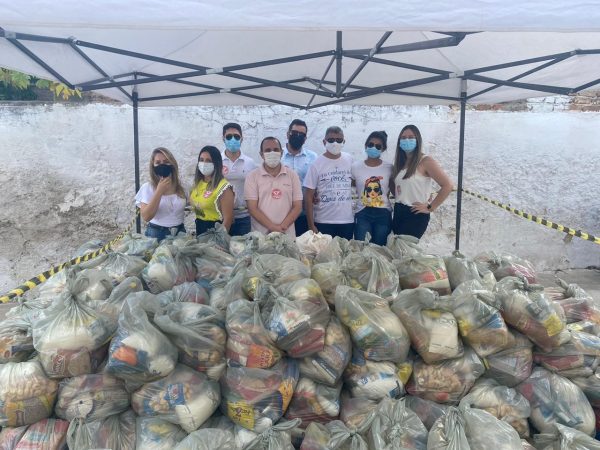 Foram quase quatro toneladas de alimentos arrecadados, totalizando 382 cestas. — Foto: Divulgação