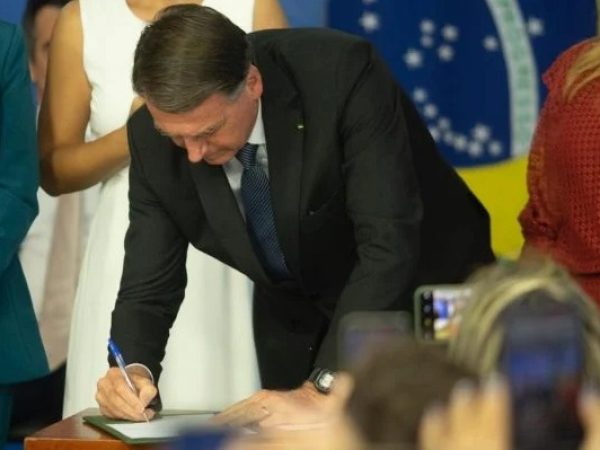 O registro de Bolsonaro foi o nono enviado ao Tribunal Superior Eleitoral. — Foto: Reprodução/Internet