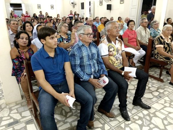 O vereador que já havia participado da 2ª Novena fez questão de retornar para prestigiar o festejo ao lado da comunidade - Fotos: Josimário Nunes/A Fonte Imagens