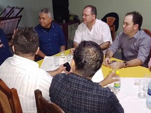 Tião Couto se reuniu com lideranças políticas de várias cidades da Região Seridó - Divulgação