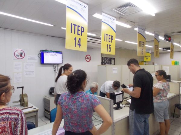 Atendimento a usuários acontece nas Centrais do Cidadão — Foto: ITEP/RN/Divulgação