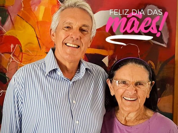 Presidente estadual do PR João Maia e sua mãe, dona Anunciada Maia (Foto: © Reprodução/Instagram)