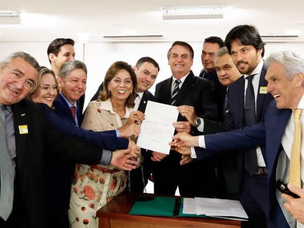 O decreto assinado pelo presidente Jair Bolsonaro vai garantir a segurança jurídica para atividade — Foto: Divulgação
