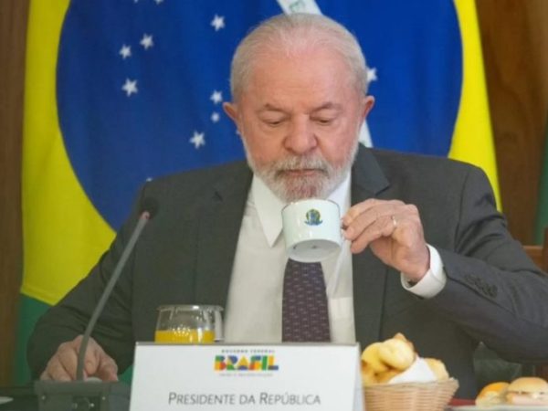 Lula afirmou que o “bom senso me ensina” que ele deve ter o compromisso de falar apenas sobre o futuro desse país. — Foto: Hugo Barreto/Metrópoles
