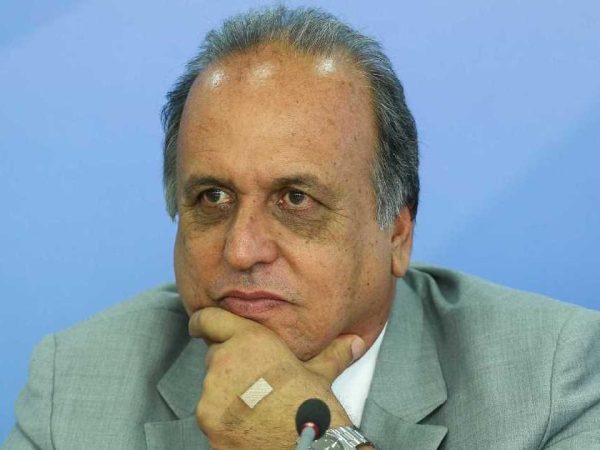 Chefe do Executivo fluminense é acusado de ter recebido propina entre 2007 e 2014 (Foto: © Valter Campanato/Agência Brasil)