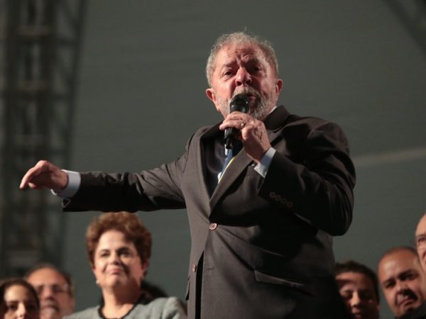 Lava Jato: veja os vídeos do depoimento de Lula ao juiz Sérgio Moro - ALEX SILVA/ESTADÃO CONTEÚDO