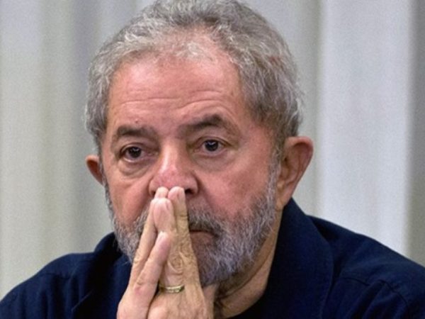 Período de maior movimento na cela de Lula foram os dias que antecederam e sucederam a cassação de sua candidatura pelo TSE (Foto: AFP PHOTO/Getty Images/Nelson Almeida)