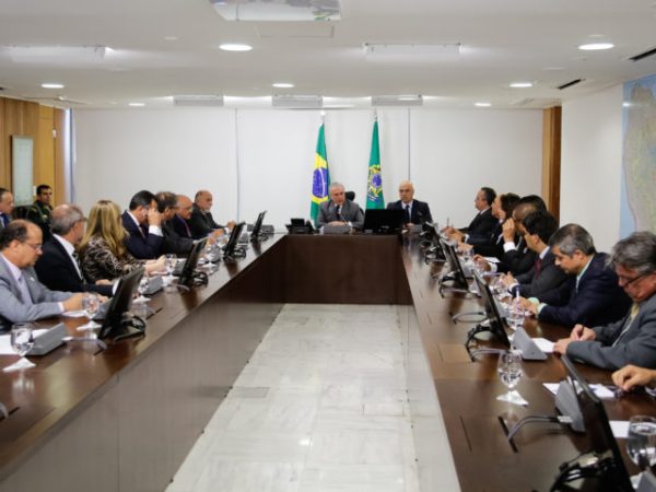 (Brasília - DF, 18/01/2017) Reunião com governadores de Rondônia, Acre, Roraima, Mato Grosso, Mato Grosso do Sul, Amazonas, Pará e Tocantins.
Foto: Marcos Corrêa/PR