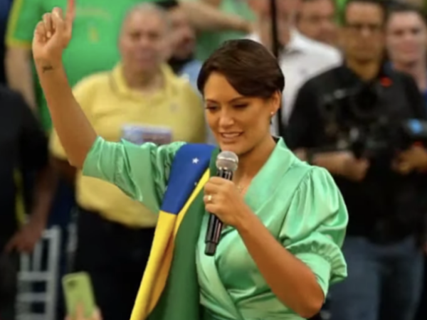Michelle Bolsonaro disse que candidatura de Jair à reeleição não é projeto de poder — Foto: Reprodução