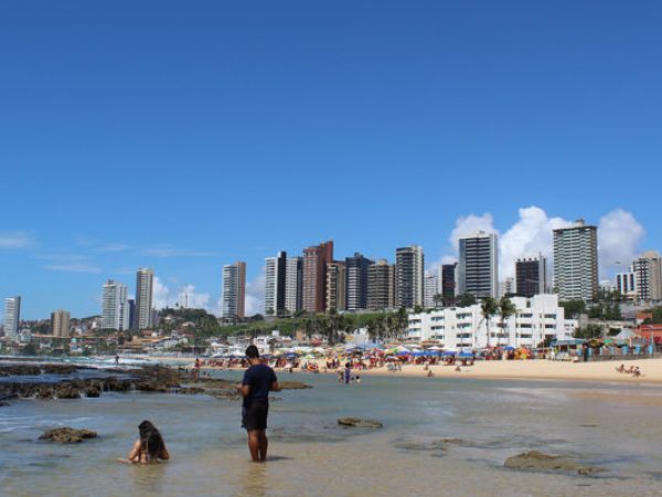 Na capital, Praia da Redinha foi a que passou mais tempo imprópria em 2019 — FOTO: HEILYSMAR LIMA/PORTAL NO AR.