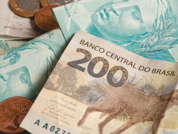 Nesta sexta (1º) Caicó amanheceu com R$ 5 milhões injetados em sua economia. — Foto: Reprodução