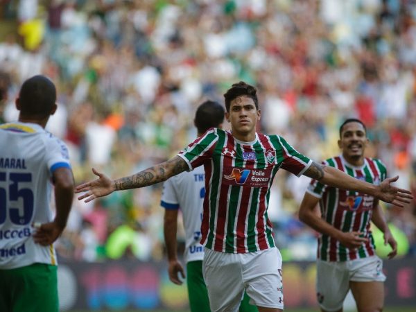Pedro foi o destaque da partida, com dois gols marcados (Foto: Luciano Belford/AGIF)