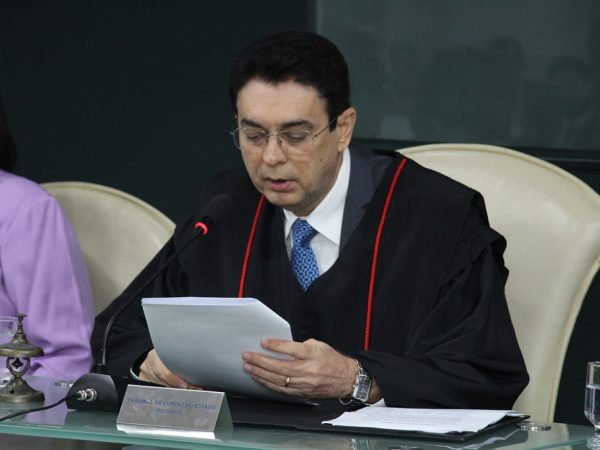 Poti Júnior tomou posse como presidente para o biênio 2019/2020 — Foto: Divulgação