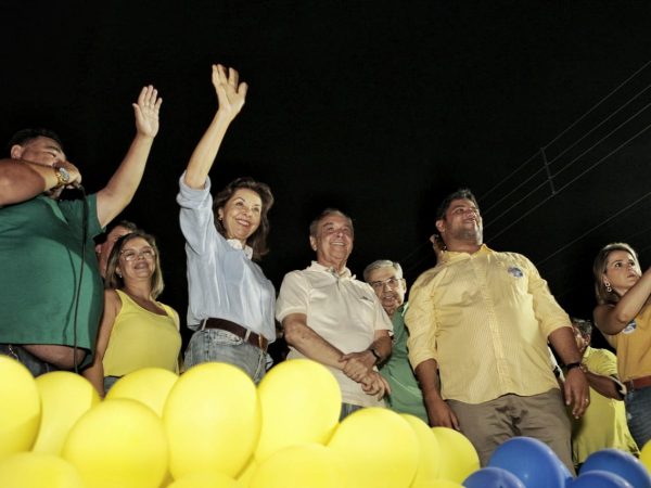 Anita Catalão e o senador José Agripino (DEM) cumpriram juntos agenda de campanha (Foto: Divulgação)