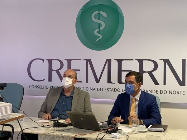 Presidente do CREMERN, Marcos Jácome, e o Advogado Klevelando Santos. — Foto: Divulgação