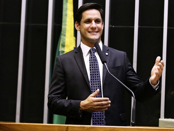 O deputado federal Rafael Motta (PSB) afirmou que está pronto para esse desafio. — Foto: Câmara dos Deputados