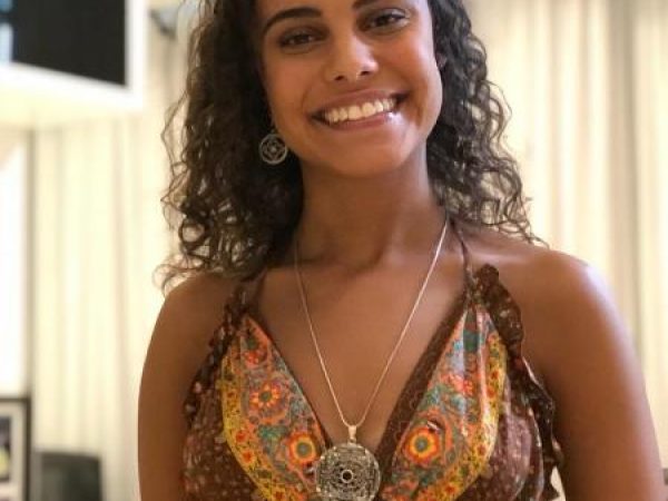 Rebeca Mello foi excluída do concurso por não ser considerada negra, mas comprovou hereditariedade quilombola — Foto: Arquivo pessoal