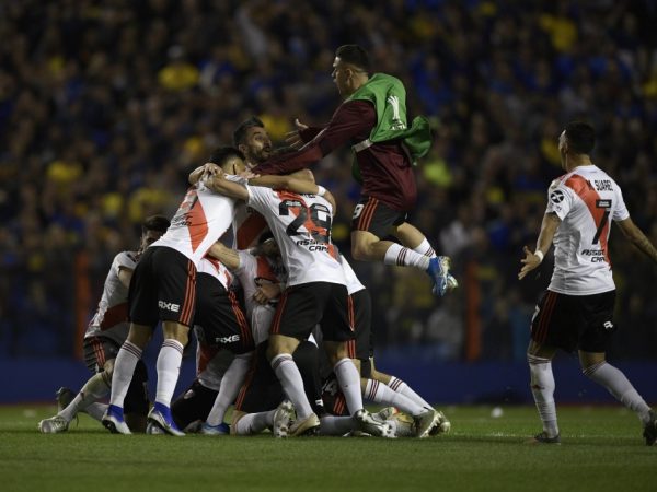 Inclusive, essa vai ser a segunda vez que o River encontrará um brasileiro - Flamengo ou Grêmio — Foto: Juan Mabromata/AFP