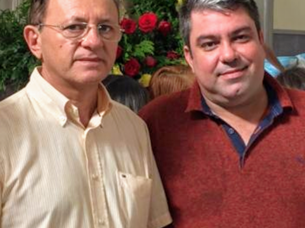 Na foto, o deputado federal eleito Benes Leocádio e o secretário do PTC, Rodrigo Bolão em Mossoró — Foto: Divulgação / Arquivo