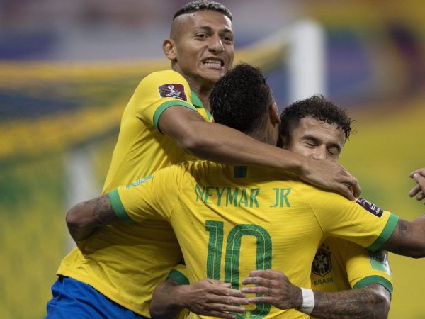 Neymar não marca gol, mas joga bem e dá passes decisivos — Foto: © Lucas Figueiredo/CBF