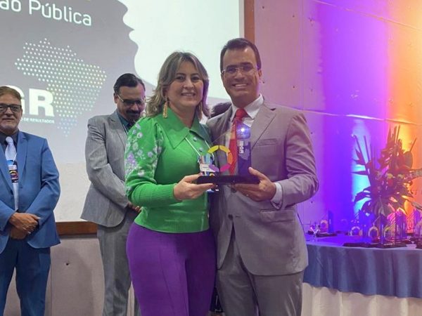 Premiação foi entregue aos gestores que tiveram resultados de destaque em índices de controle de gestão pública. — Foto: Divulgação