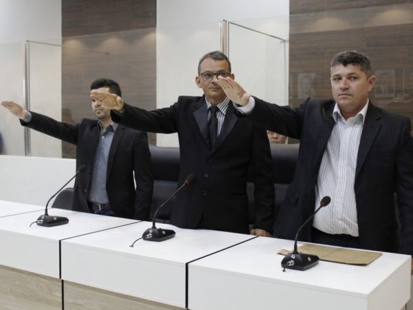 Prefeita, vice e seis dos nove parlamentares do município perderam os cargos por determinação da Justiça Eleitoral — Foto: Wallace Azevedo