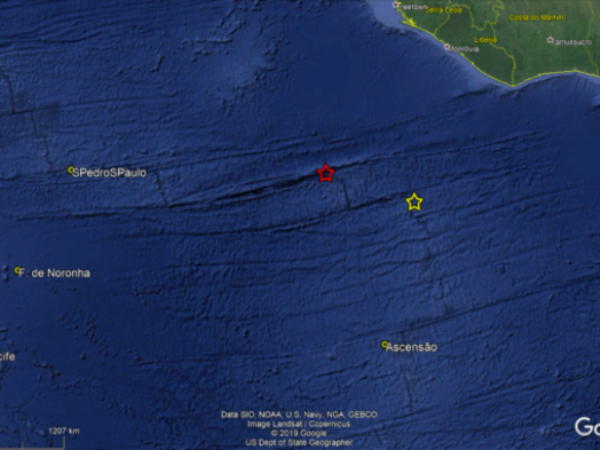 Tremor ocorreu tendo seu epicentro localizado a aproximadamente 2.130 km de Natal. — Foto: Reprodução/Google Earth