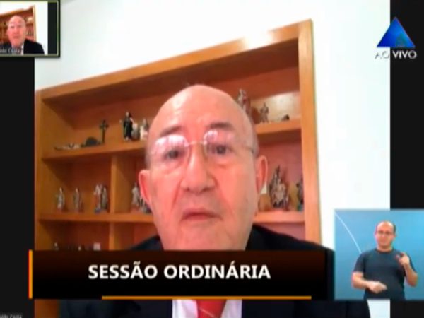 Vivaldo revelou que enviou requerimentos à governadora Fátima e ao ministro do Desenvolvimento, Rogério Marinho — Foto: Eduardo Maia