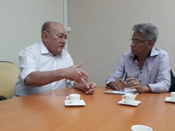 Deputado estadual Vivaldo Costa (PSD) e o secretário do Meio Ambiente e dos Recursos Hídricos do RN, João Maria Cavalcanti — Foto: Divulgação