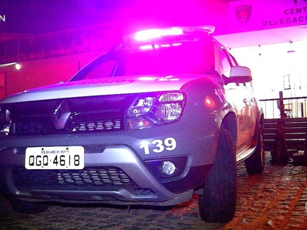 Três veículos roubados foram recuperados pela Polícia Militar na noite de segunda-feira (2), em Natal — Foto: Reprodução/Inter TV