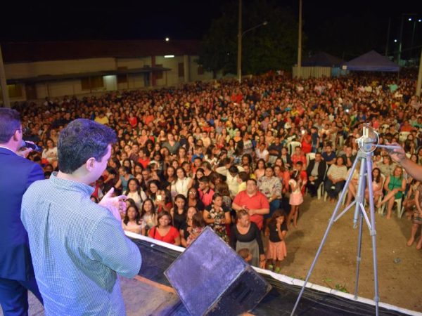 Evento foi promovido pelas Igrejas Evangélicas de Patu e a Prefeitura Municipal (Foto: Divulgação)