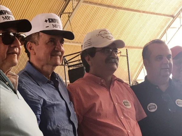 Cláudio Santos estava acompanhado do presidente da FIERN, Amaro Sales - Foto: Divulgação
