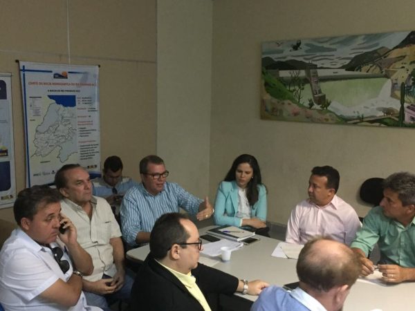 Reunião na sede da Secretaria de Recursos Hídricos do RN (Divulgação)