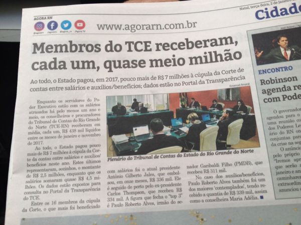 Versão impressa do jornal Agora RN de Natal (Foto: Reprodução/Agora RN)