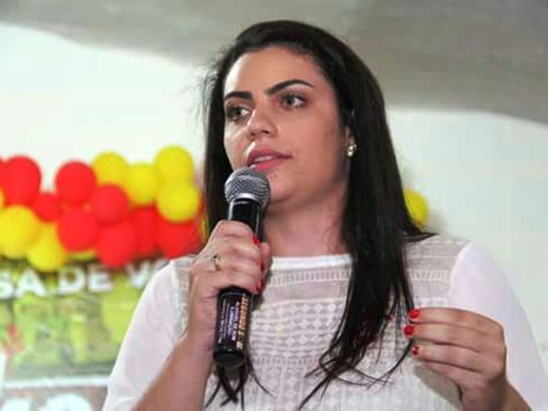 A psicóloga e pré-candidata a deputada estadual Lídia Guedes está filiada ao PCdoB (Foto: Divulgação)