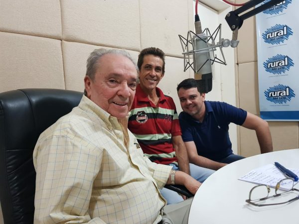 Dr. Tiago acompanhou a entrevista de Geraldo Melo para a Rádio Rural AM e visitou ao lado do ex-governador a Barragem Boqueirão (Foto: Divulgação)
