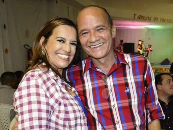 Alda Leda Taveira e o esposo, prefeito de Parnamirim Rosano Taveira (Foto: Divulgação)