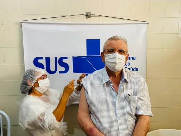 Sem perder tempo, a orientação do município é agilizar a vacinação. — Foto: Divulgação/Assessoria
