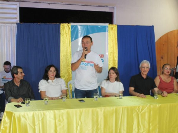 Solenidade aconteceu por ocasião da visita dos representantes do Grupo Guararapes e do Instituto Riachuelo. — Foto: Divulgação