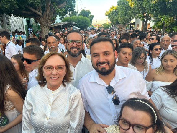 A Senadora esteve presente na celebração de encerramento da Festa de Sant’Ana. — Foto: Alanny Brito