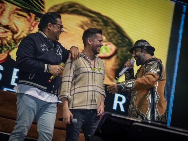 Zezo Potiguar,  Luan Estilizado e Raí Saia Rodada com o projeto 
