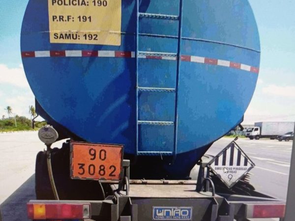 Veículo foi encaminhado para a SEFAZ — Foto: Divulgação/PRF