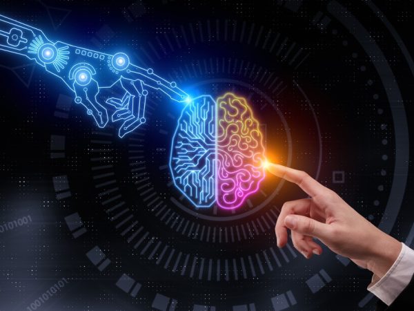Estudantes podem treinar redação para o Enem com texto sobre impacto da inteligência artificial no mercado de trabalho  — Foto: Adobe Stock