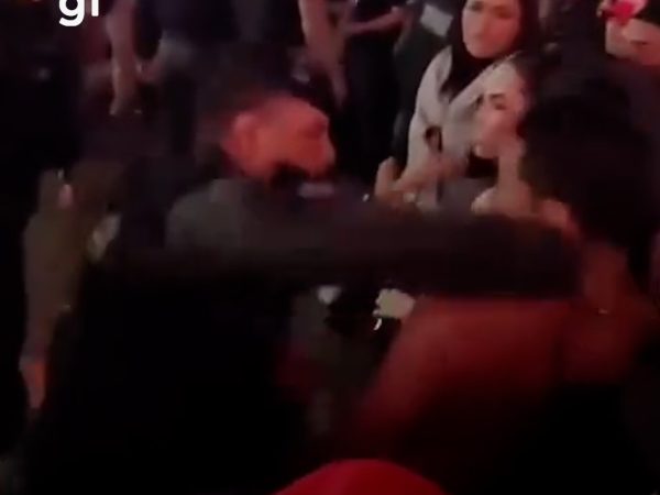 Policial desferiu vários socos contra homem — Foto: Reprodução/TV Cabo Branco