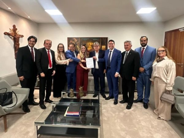 Governador nomeia filha do presidente da ALPB para o TCE-PB — Foto: Divulgação