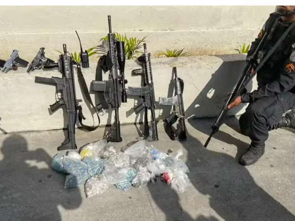 Brasília (DF), 26/09/2025 – PM O Rio de Janeiro apreendeu 500 fuzis pela Polícia Militar, desde o início do ano de 2025. O número foi registrado, após operações realizadas pelos batalhões de Irajá, Ilha do Governador e Bangu, nas zonas norte e oeste da capital fluminense. 
Foto: PM-RJ