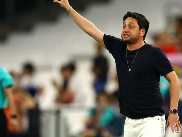 Técnico Arthur Elias em jogo do Brasil contra Espanha
 6/8/2024   REUTERS/Andrew Boyers