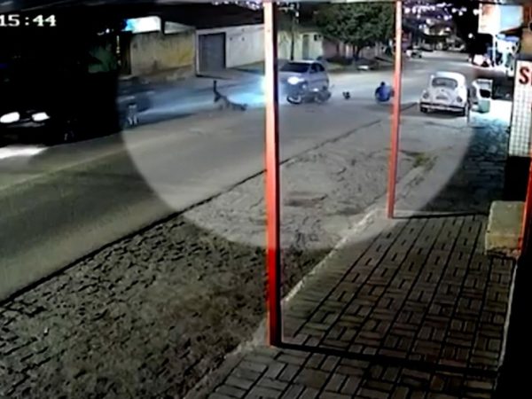 Atropelamento aconteceu na Rua dos Avelozes, em Campina Grande — Foto: TV Paraíba