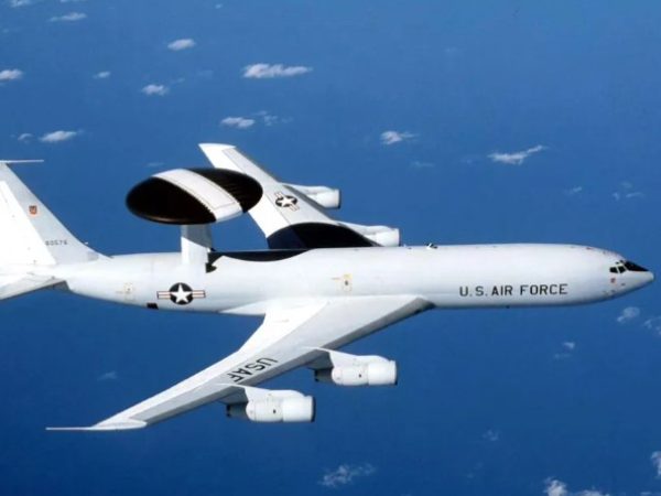 Imagem do modelo de um dos aviões militares que sobrevoam o Lago Huron pouco após um objeto não identificado ter sido abatido no local. — Foto: Reprodução/Wikipedia